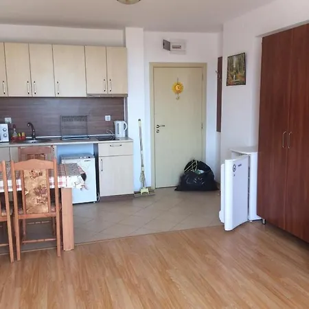 Grand Kamelia F 4.6 Апартамент